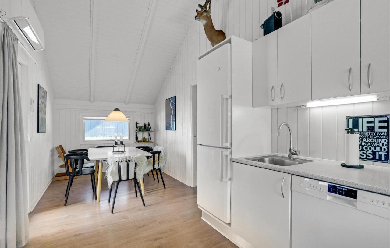 Holiday Home Vejers Strand V Eksteriør billede