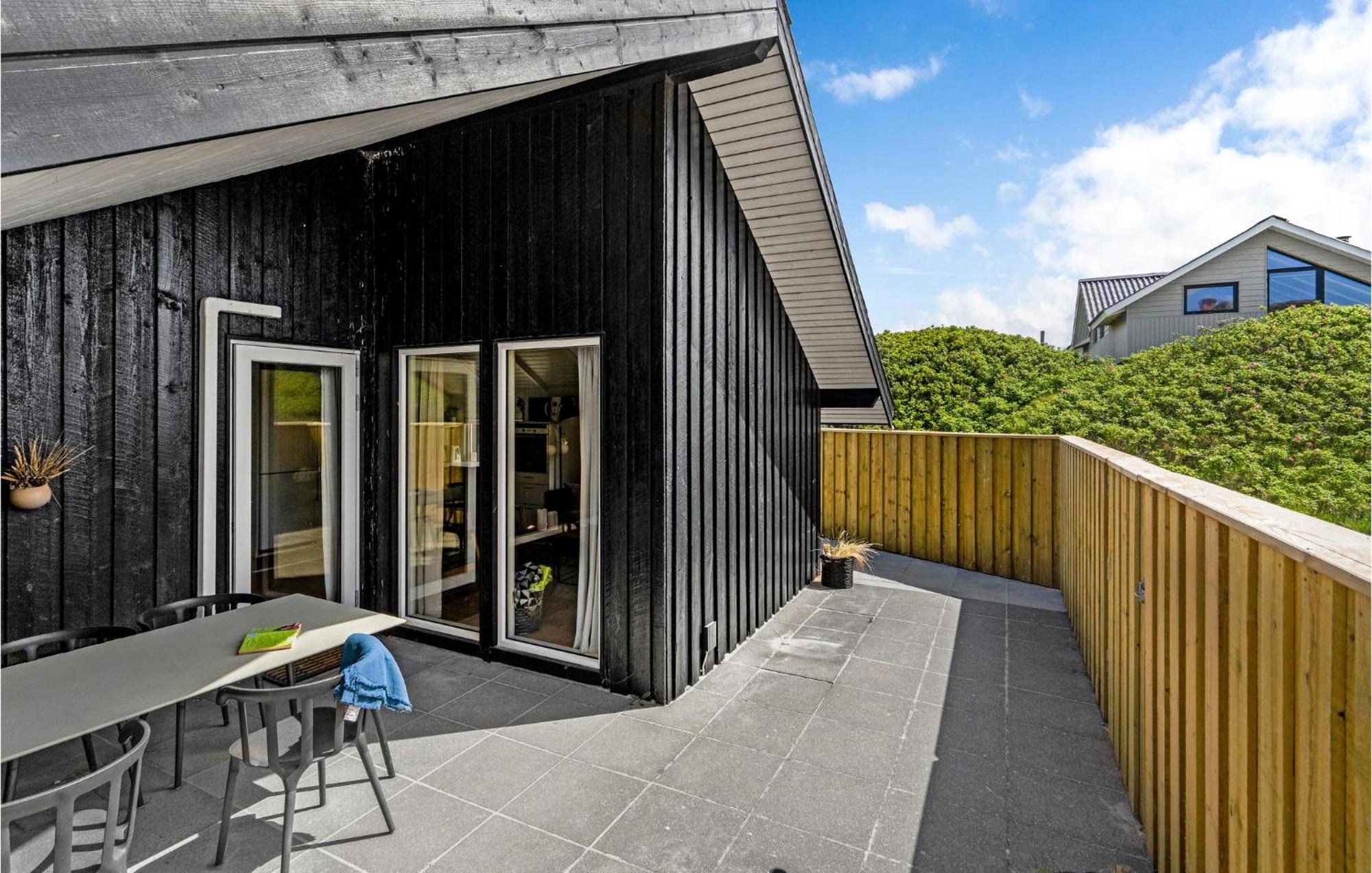 Holiday Home Vejers Strand V Eksteriør billede
