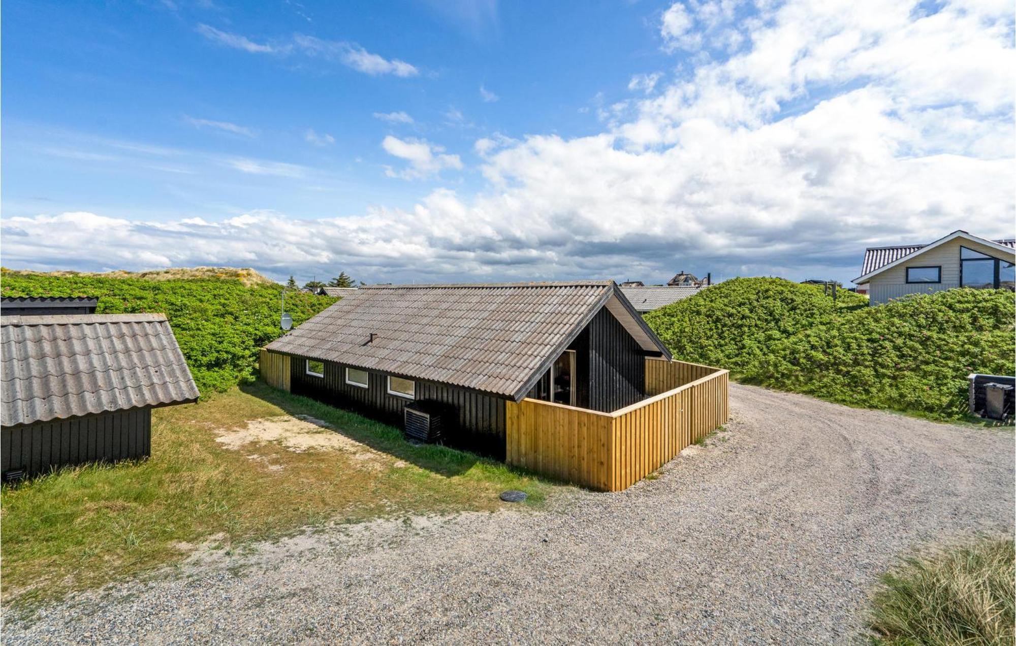Holiday Home Vejers Strand V Eksteriør billede